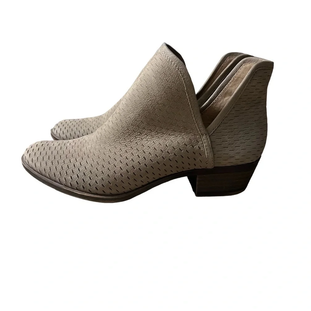 LUCKY BRAND Baley Brindle Suede Perforated Pull On Ankle Booties Size 7.5 - Picture 4 of 8